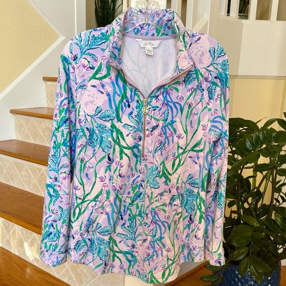 Lilly Pulitzer UPF 50+ Skipper Popover, Multi Secret Escape, M - Picture 5 of 10